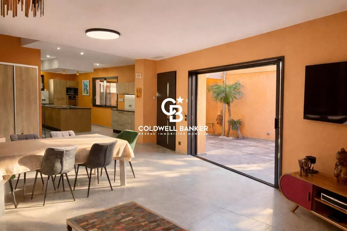 Maison de luxe à vendre à Hyères, 1 236 000 €, Photo 2