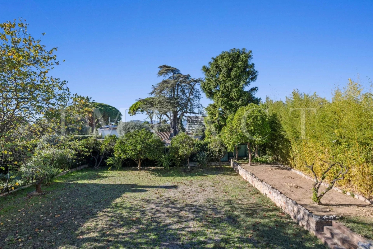 Maison de luxe à vendre à Cannes, 2 240 000 €, Photo 3