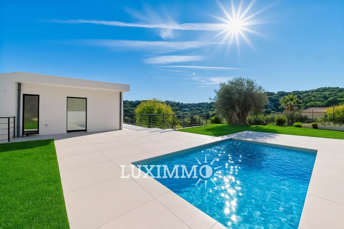 Maison de luxe à vendre à Vallauris, 1 450 000 €, Photo 3