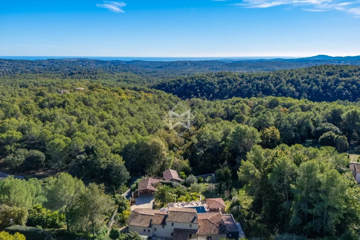 Maison de luxe à vendre à Le Rouret, 1 790 000 €, Photo 4