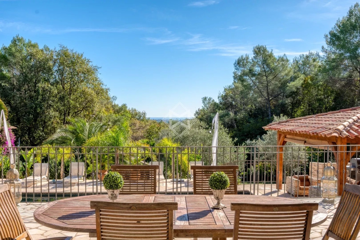 Maison de luxe à vendre à Le Rouret, 1 790 000 €, Photo 5