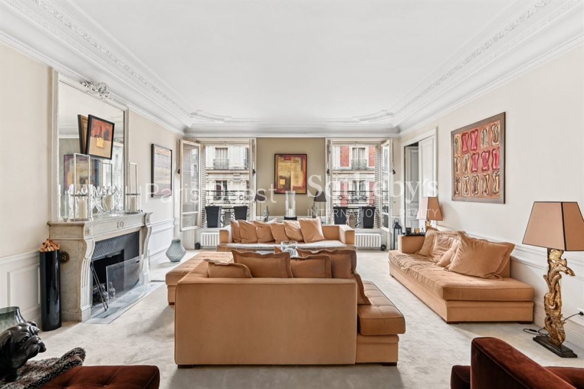 Luxury Apartment for sale in Paris 8Ème, 2 500 000 €, Photo 1