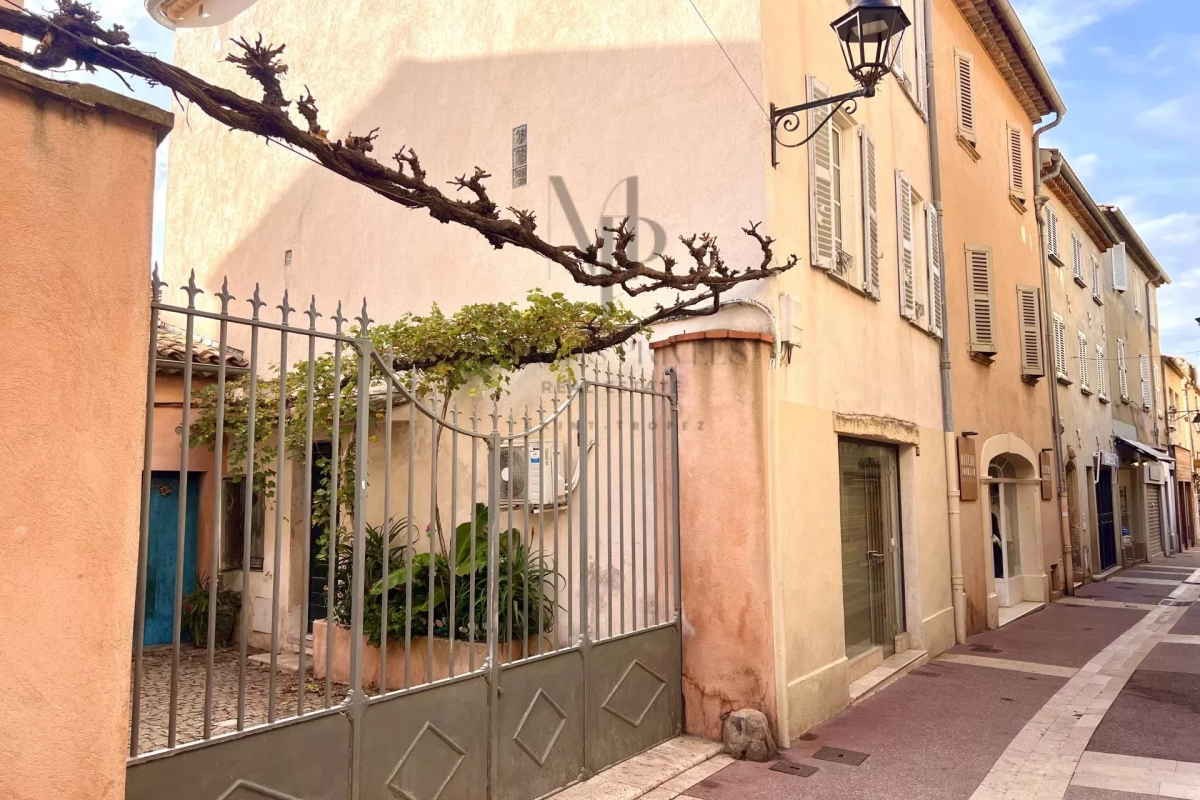 Appartement de luxe à vendre à Saint-Tropez, 1 680 000 €, Photo 3