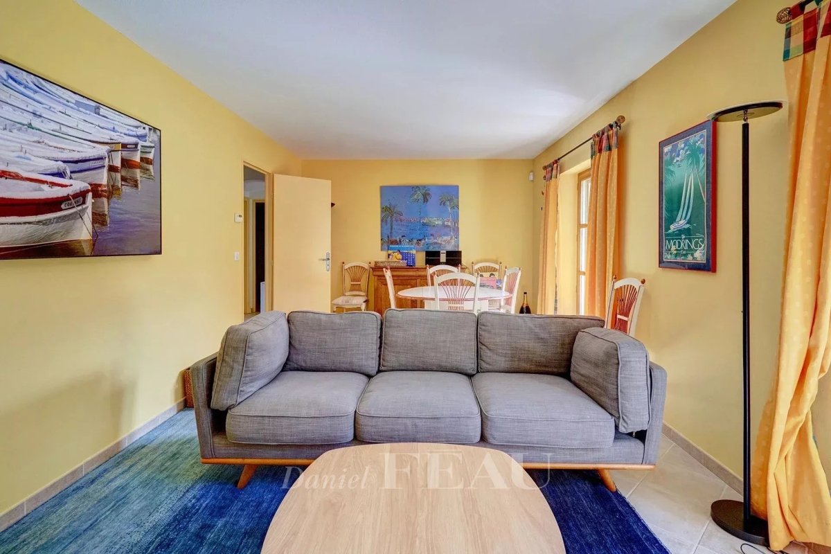 Maison de luxe à vendre à Ménerbes, 850 000 €, Photo 5