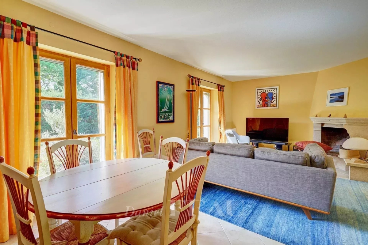 Maison de luxe à vendre à Ménerbes, 850 000 €, Photo 6