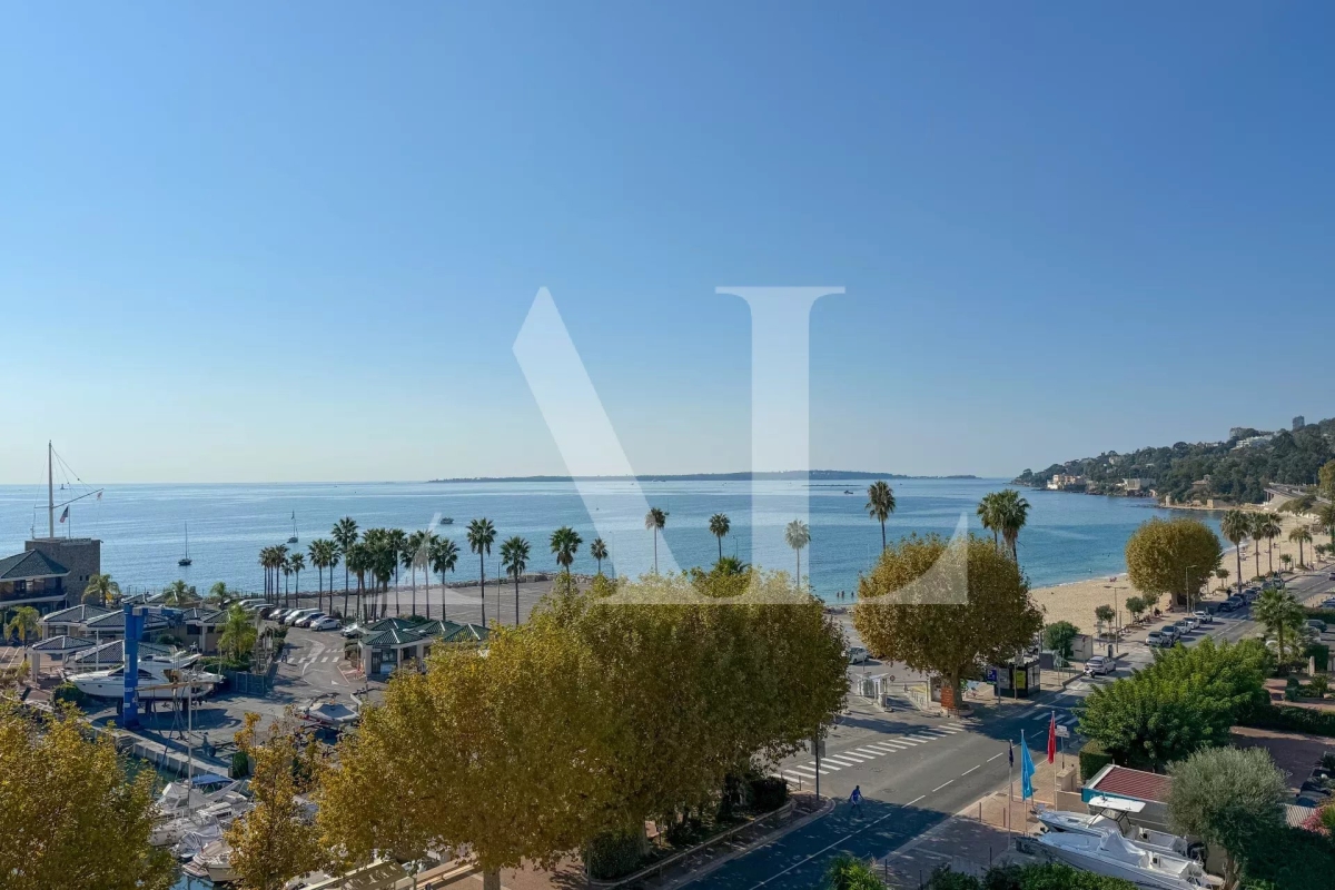 Appartement de luxe à vendre à Le Golfe Juan, 529 900 €, Photo 1