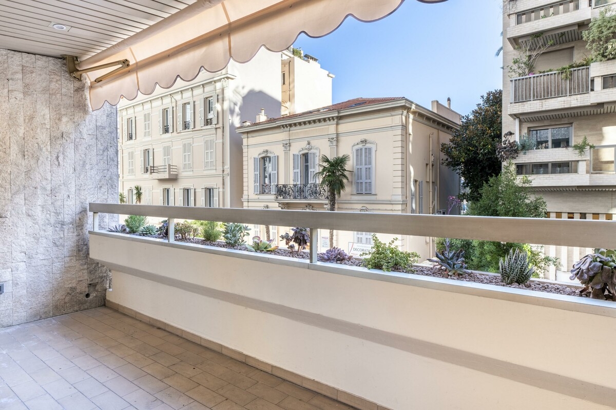Luxury Apartment for sale in Monaco, 5 950 000 €, Photo 4