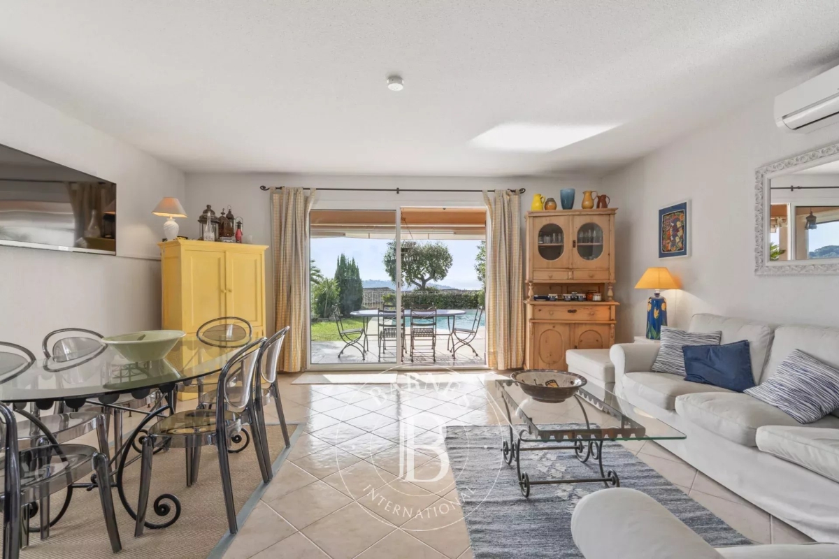 Maison de luxe à vendre à Sainte-Maxime, 890 000 €, Photo 3