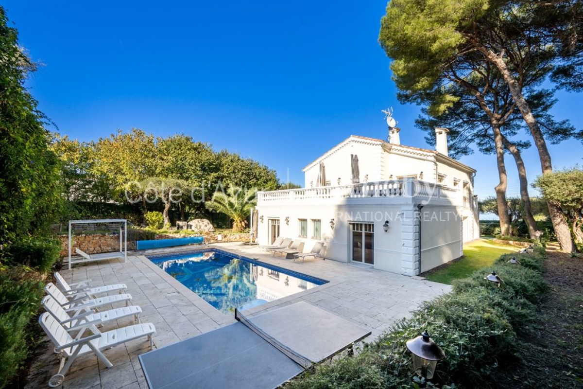 Luxury House for sale in Cap d'Antibes, 4 950 000 €, Photo 1
