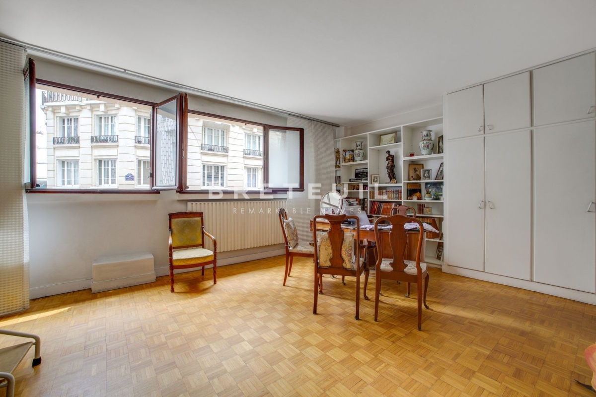 Appartement de luxe à vendre à Paris 16ème, 692 000 €, Photo 1