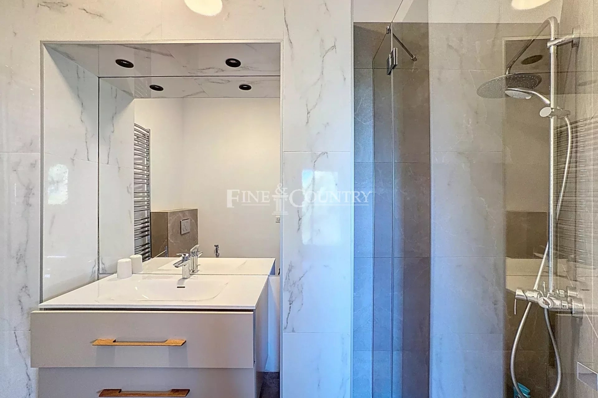 Maison de luxe à vendre à Vallauris, 3 200 000 €, Photo 6