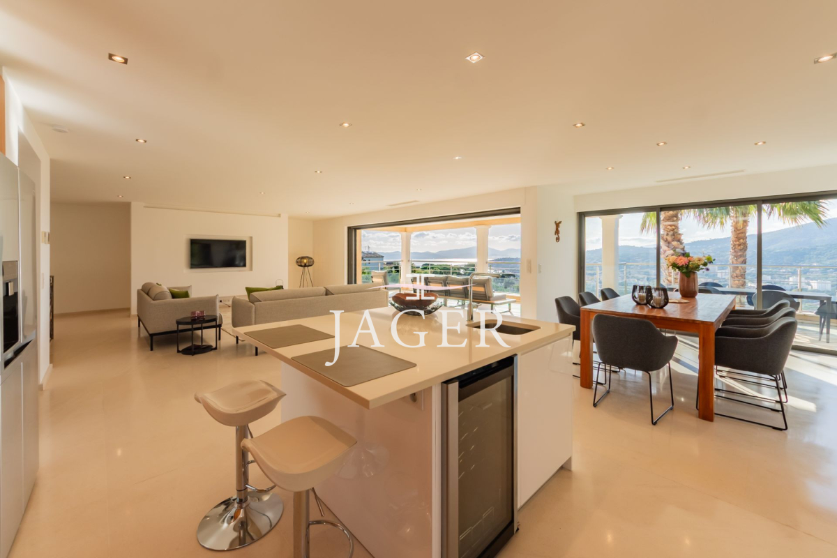 Maison de luxe à vendre à Sainte-Maxime, 2 490 000 €, Photo 6