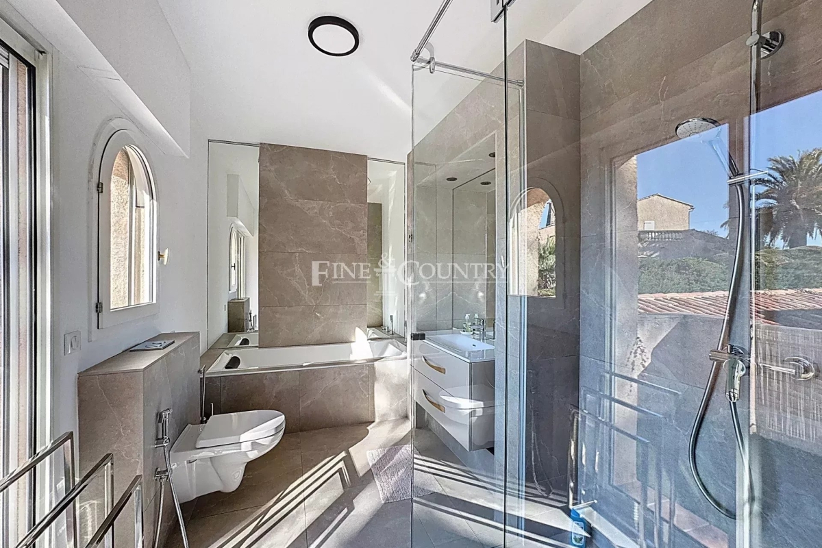 Maison de luxe à vendre à Vallauris, 3 200 000 €, Photo 7