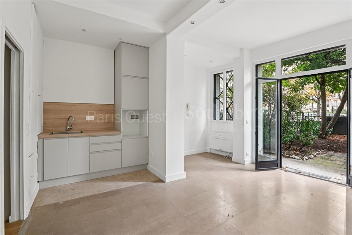 Appartement de luxe à vendre à Paris 16Ème, 650 000 €, Photo 1