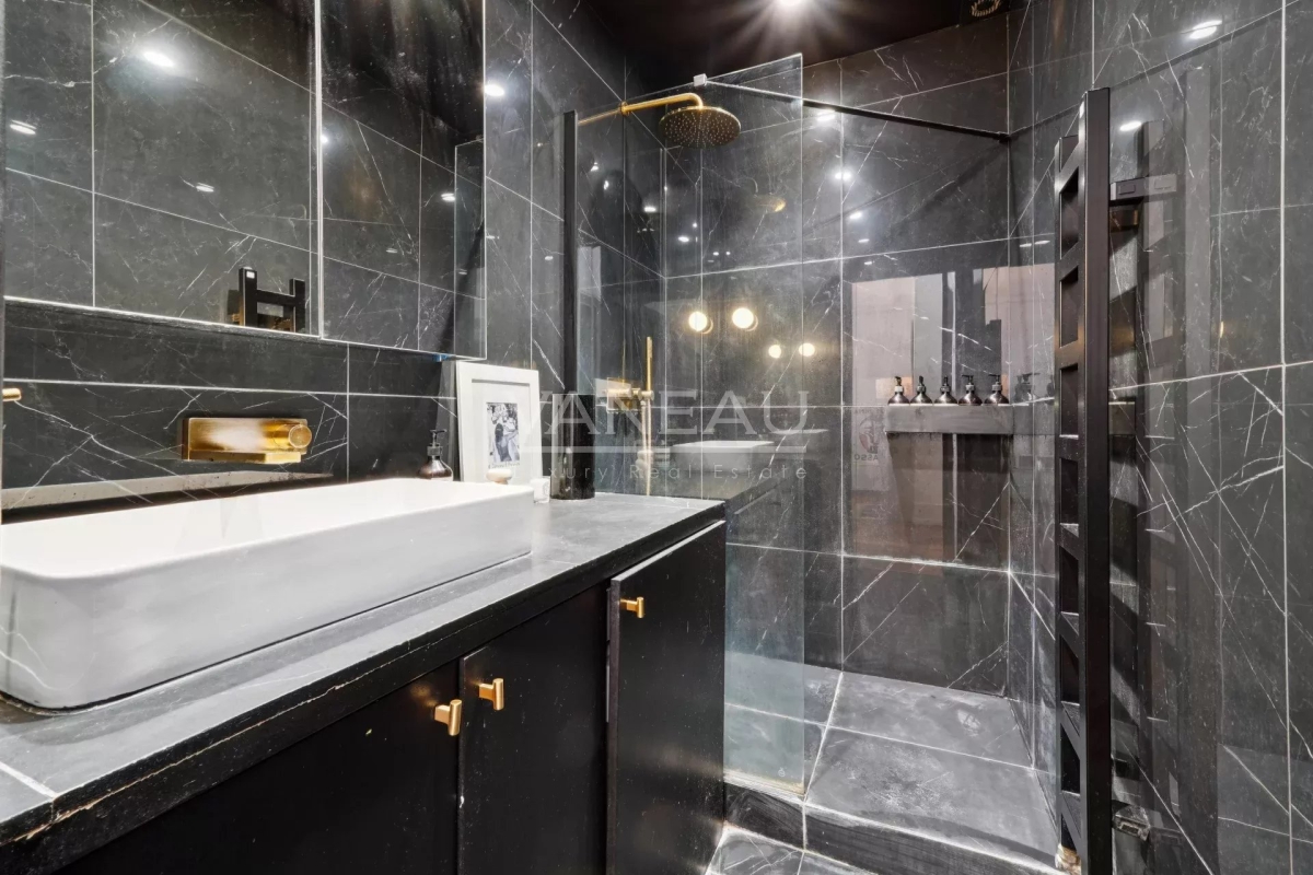 Luxury Apartment for sale in Paris 6Ème, 900 000 €, Photo 6