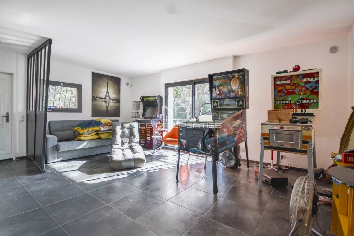 Maison de luxe à vendre à Roquebrune-Cap-Martin, 1 260 000 €, Photo 3