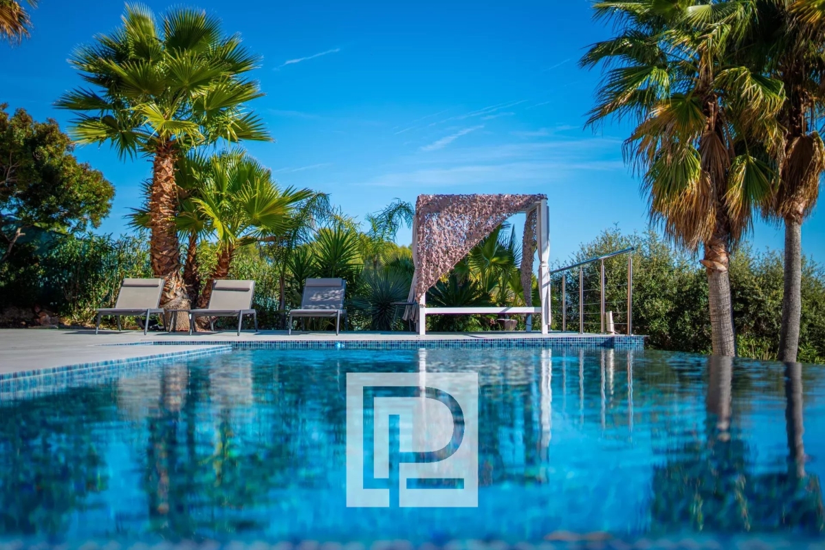 Luxury House for sale in Mougins, 2 650 000 €, Photo 1