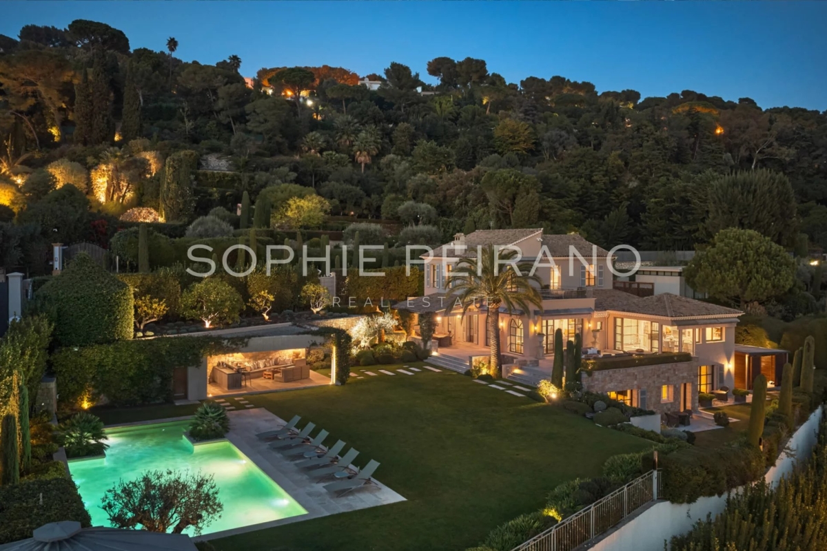 Maison de luxe à vendre à Cannes, 16 900 000 €, Photo 1
