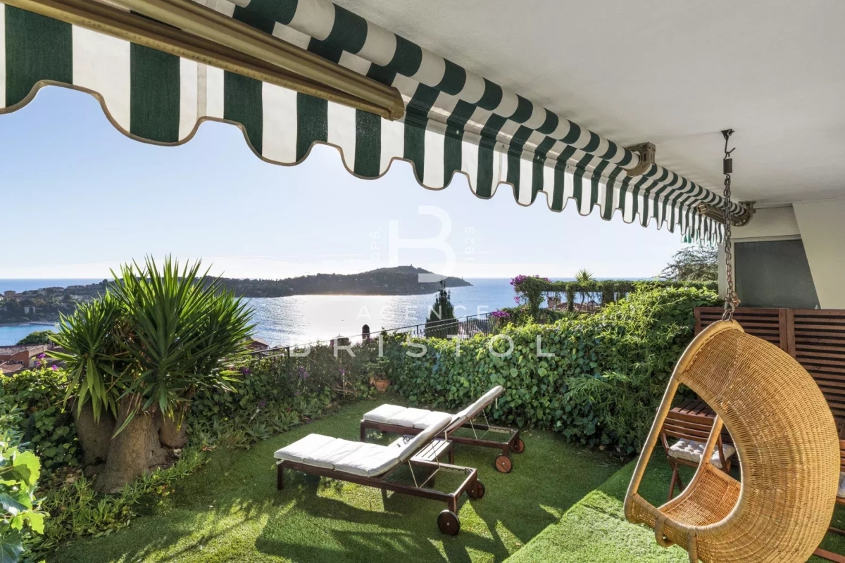 Appartement de luxe à vendre à Villefranche-sur-Mer, 490 000 €, Photo 1