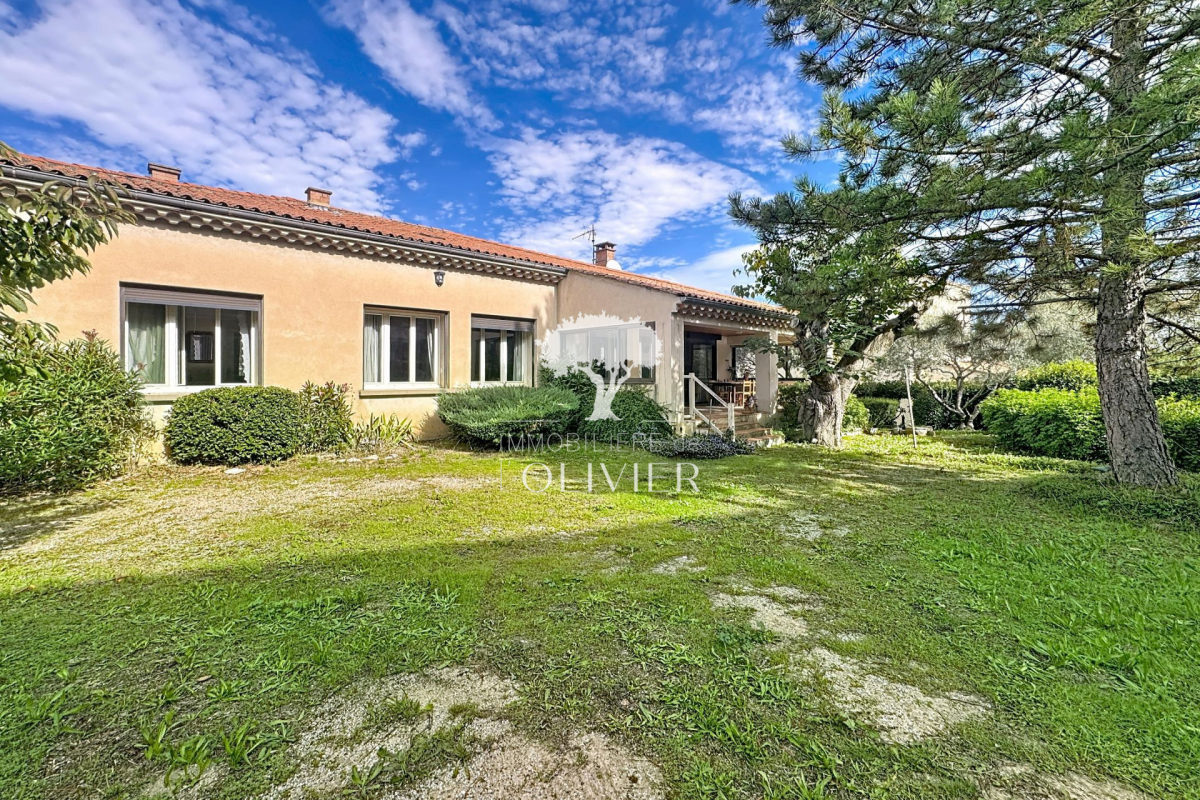 Maison de luxe à vendre à Apt, 379 800 €, Photo 1