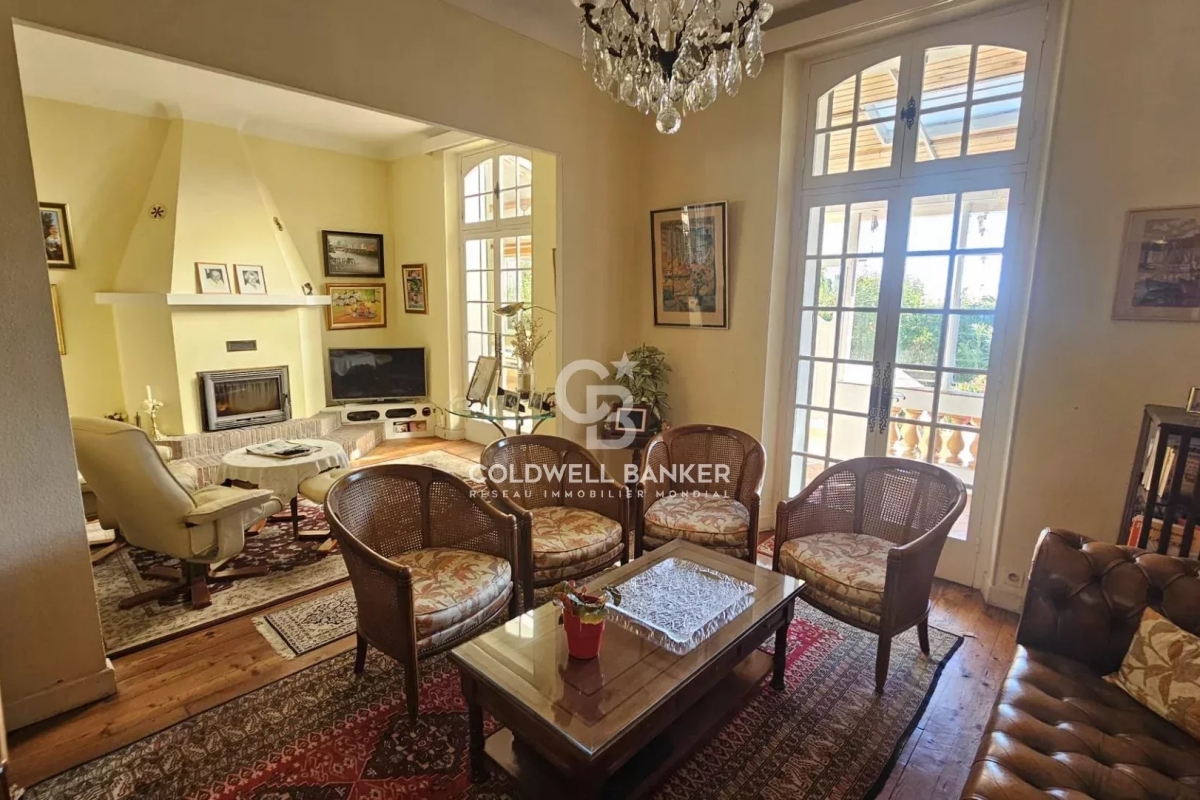Luxury House for sale in Cannes, 880 000 €, Photo 2