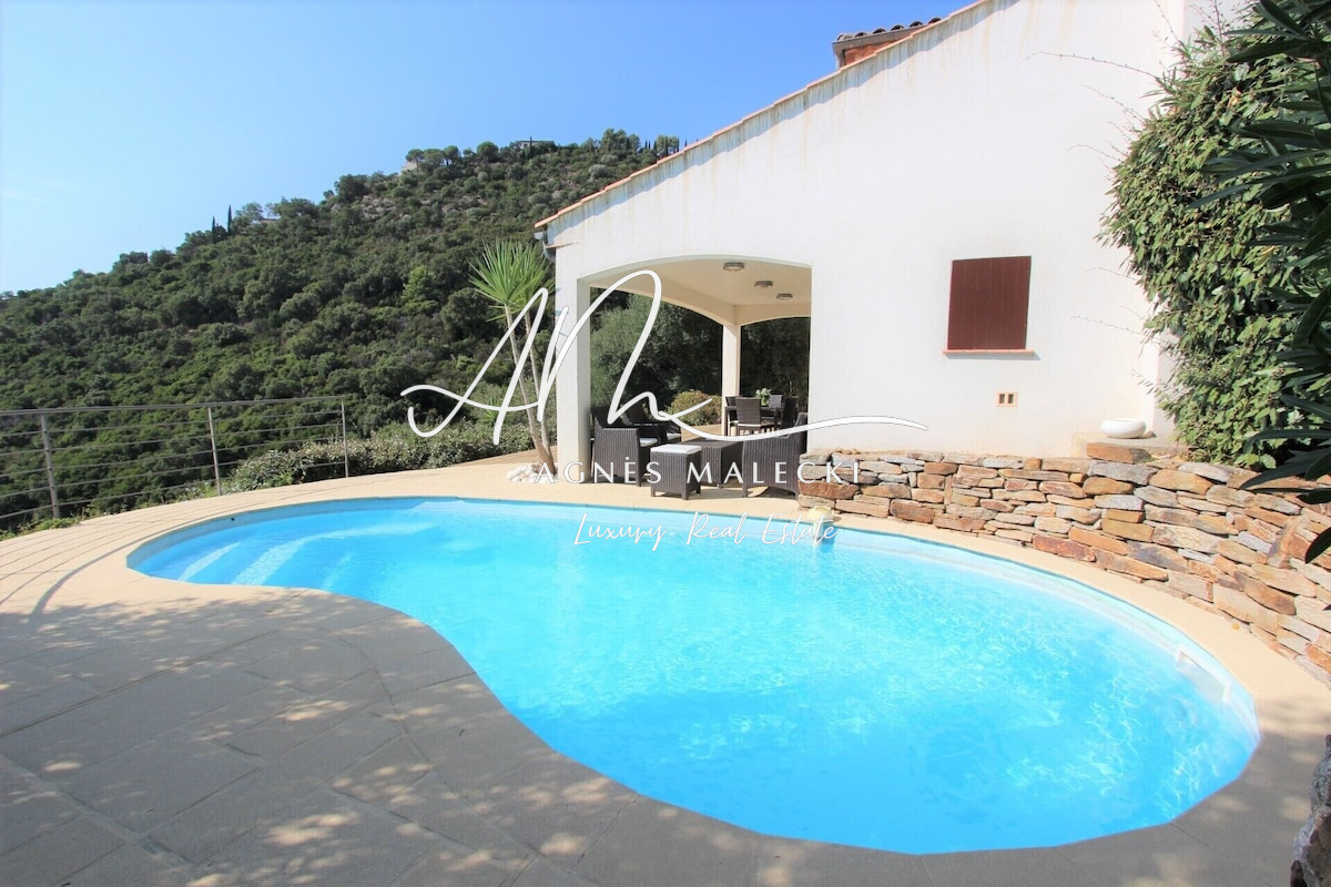 Luxury House for sale in Cavalaire-sur-Mer, 1 365 000 €, Photo 4