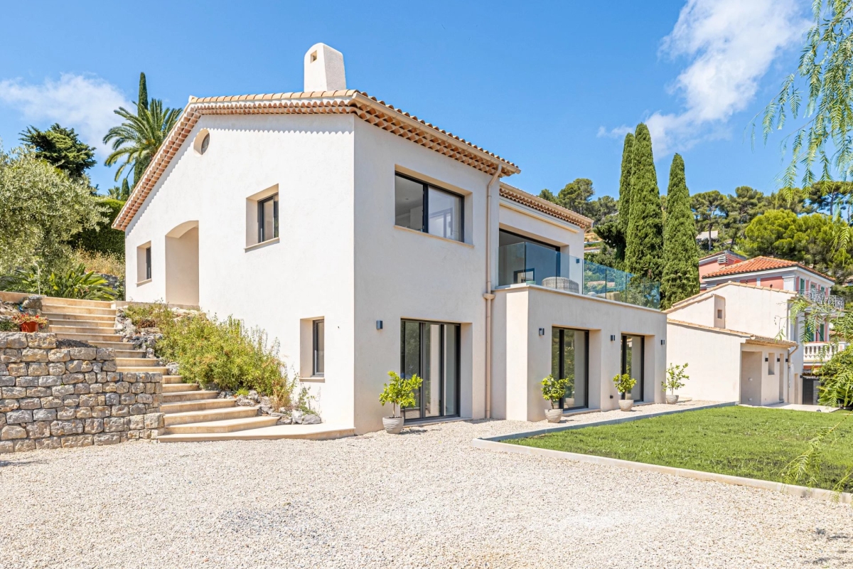 Luxury House for sale in Antibes, 2 950 000 €, Photo 1