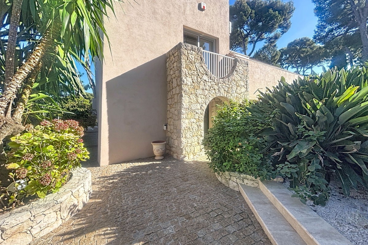 Maison de luxe à vendre à Cap d'Antibes, 5 900 000 €, Photo 9