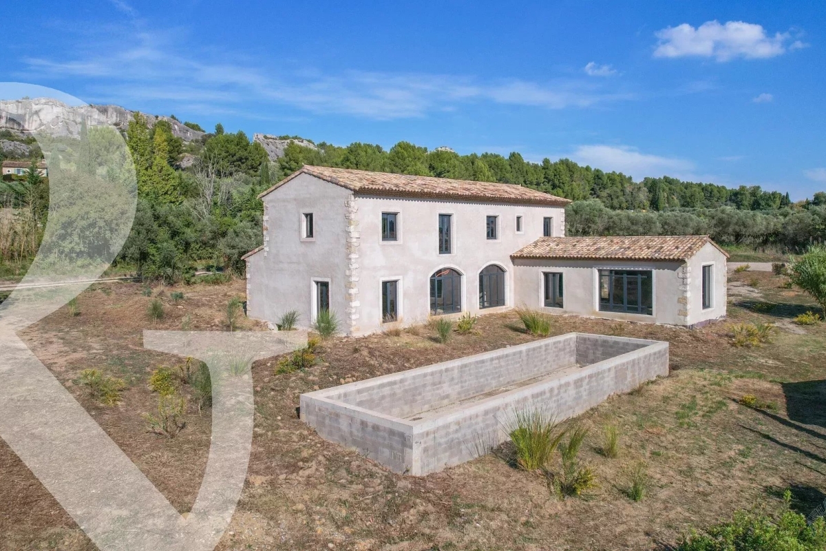 Maison de luxe à vendre à Paradou, 1 599 000 €, Photo 2