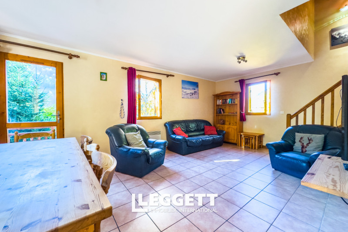 Maison de luxe à vendre à Saint-Martin-de-Belleville, 1 346 000 €, Photo 3