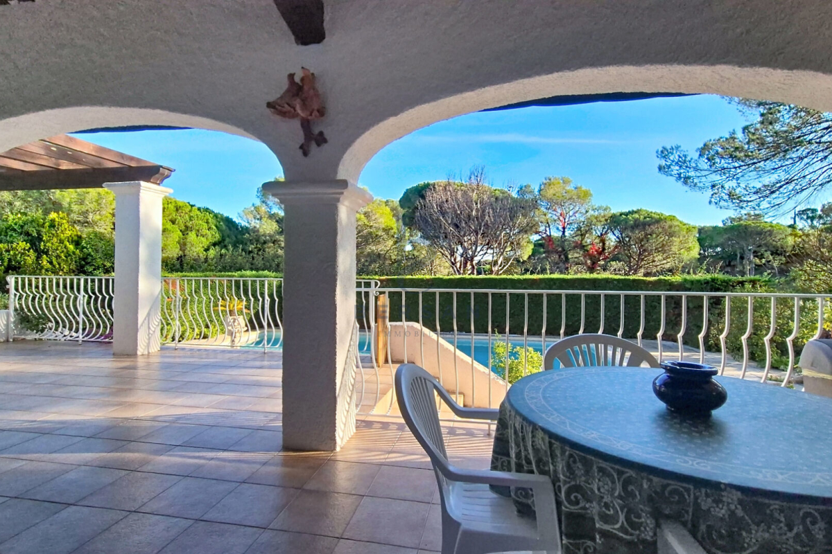 Maison de luxe à vendre à Saint-Raphaël, 988 000 €, Photo 4