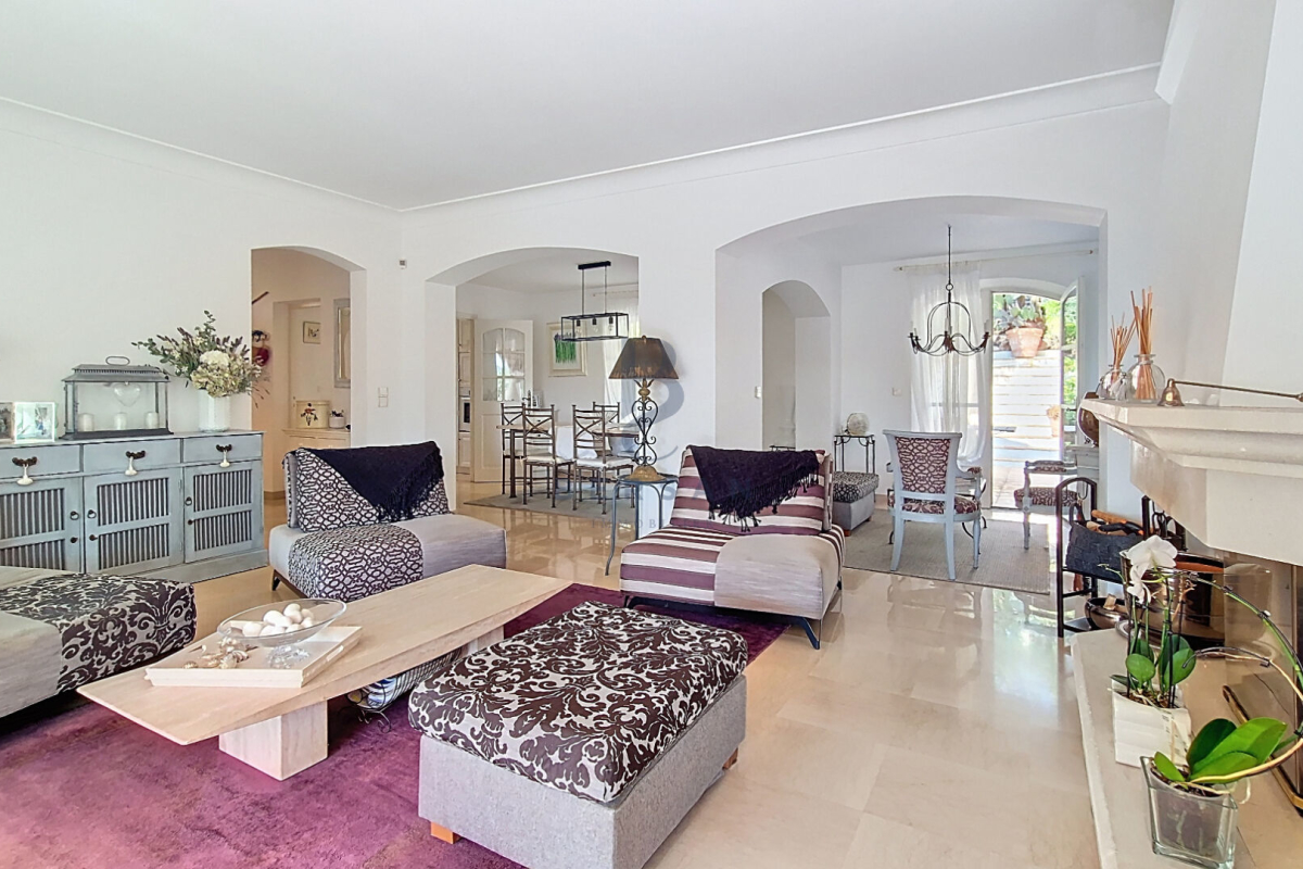 Maison de luxe à vendre à Saint-Raphaël, 998 000 €, Photo 5