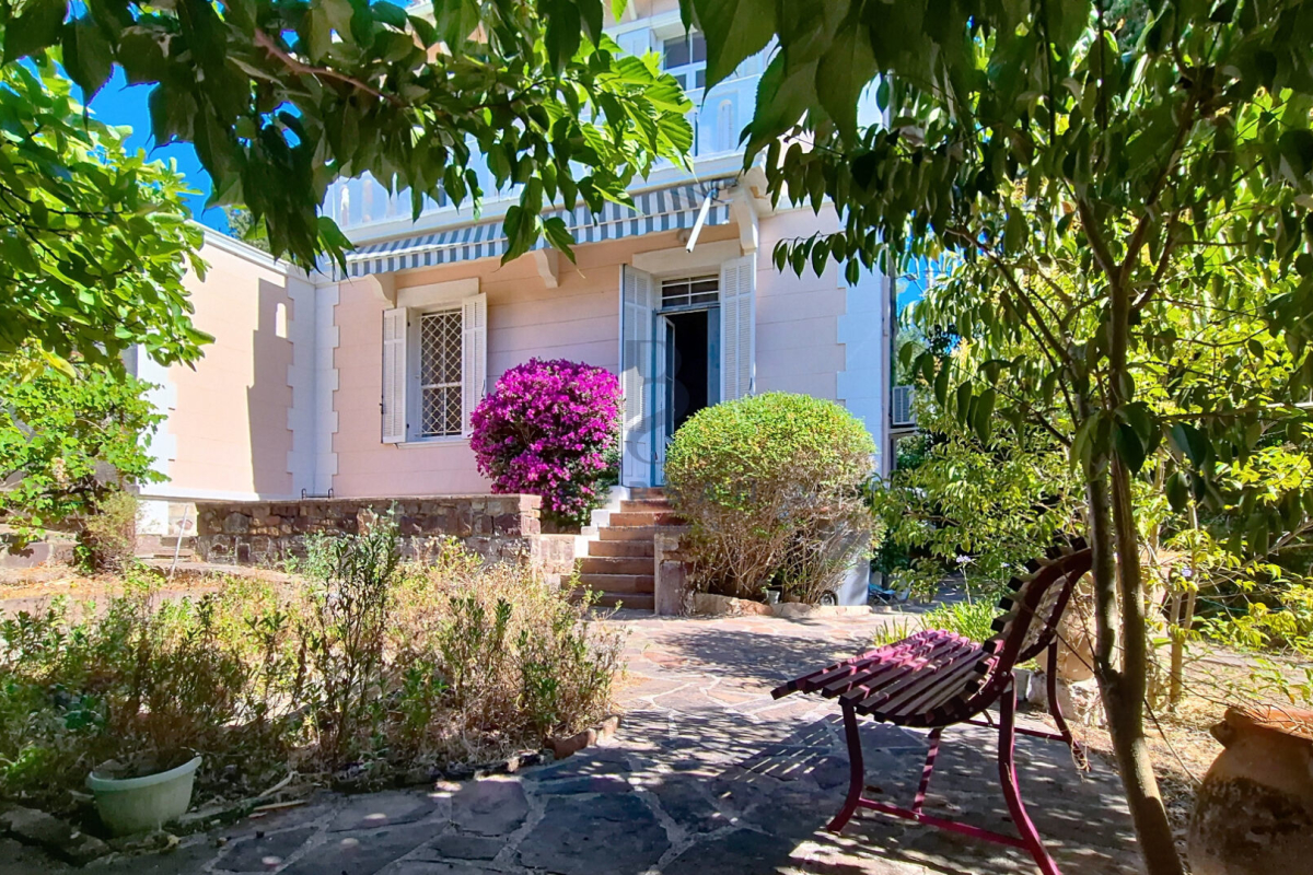 Maison de luxe à vendre à Saint-Raphaël, 677 000 €, Photo 6