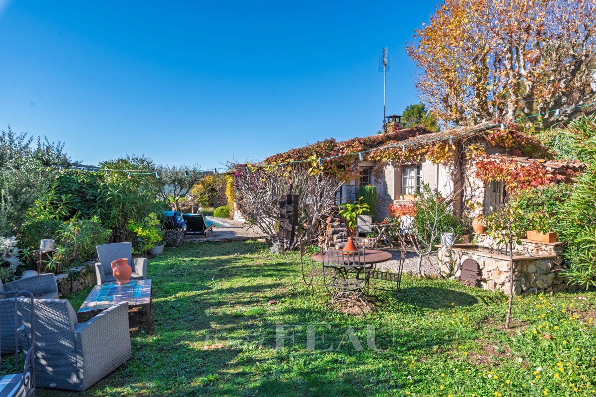 Maison de luxe à vendre à Bagnols-en-Forêt, 450 000 €, Photo 3
