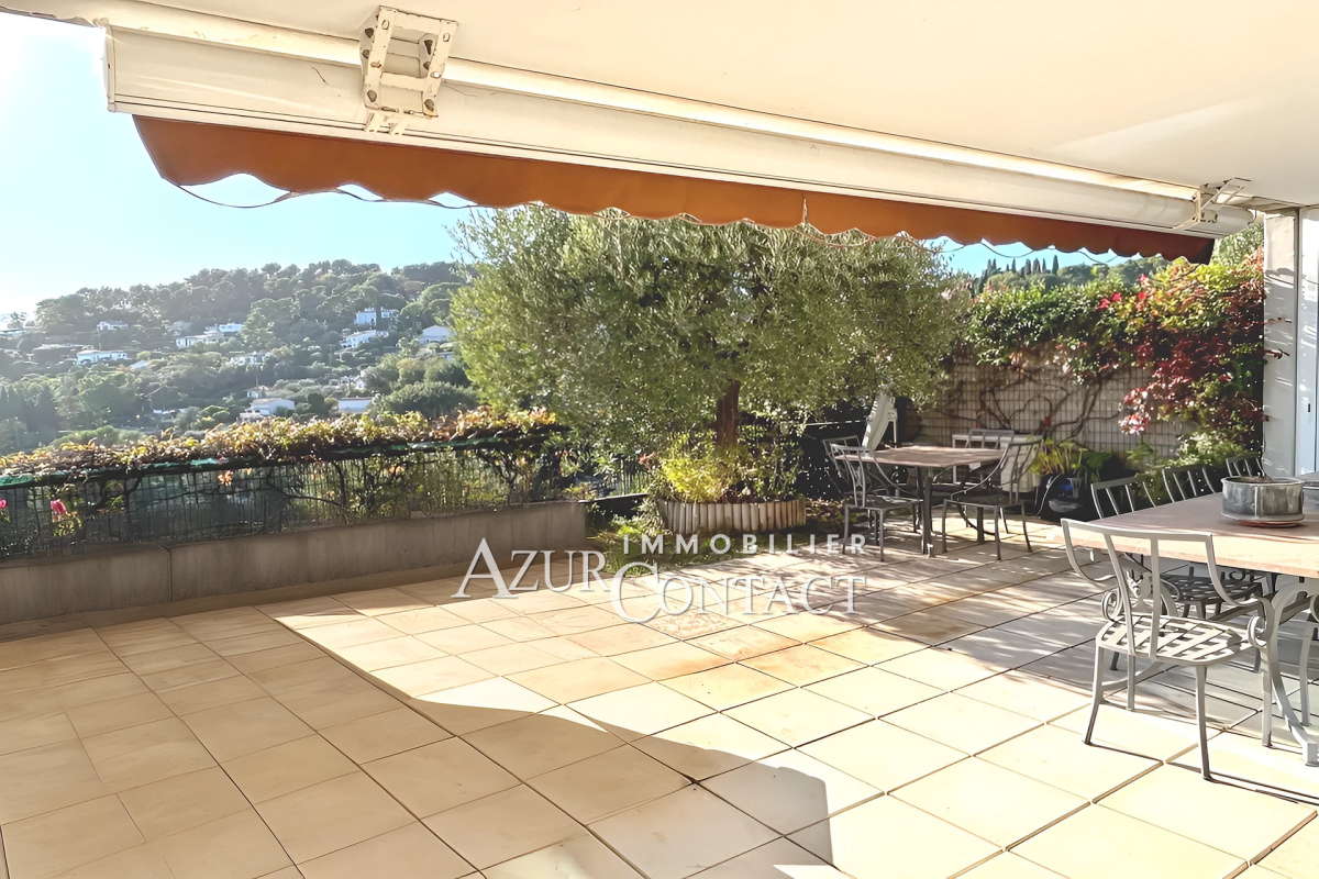 Luxury Apartment for sale in Mougins, 850 000 €, Photo 4