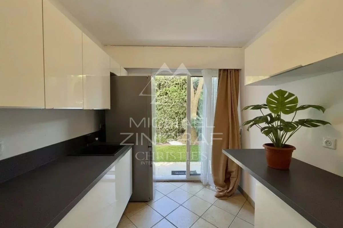 Appartement de luxe à vendre à Antibes, 870 000 €, Photo 6