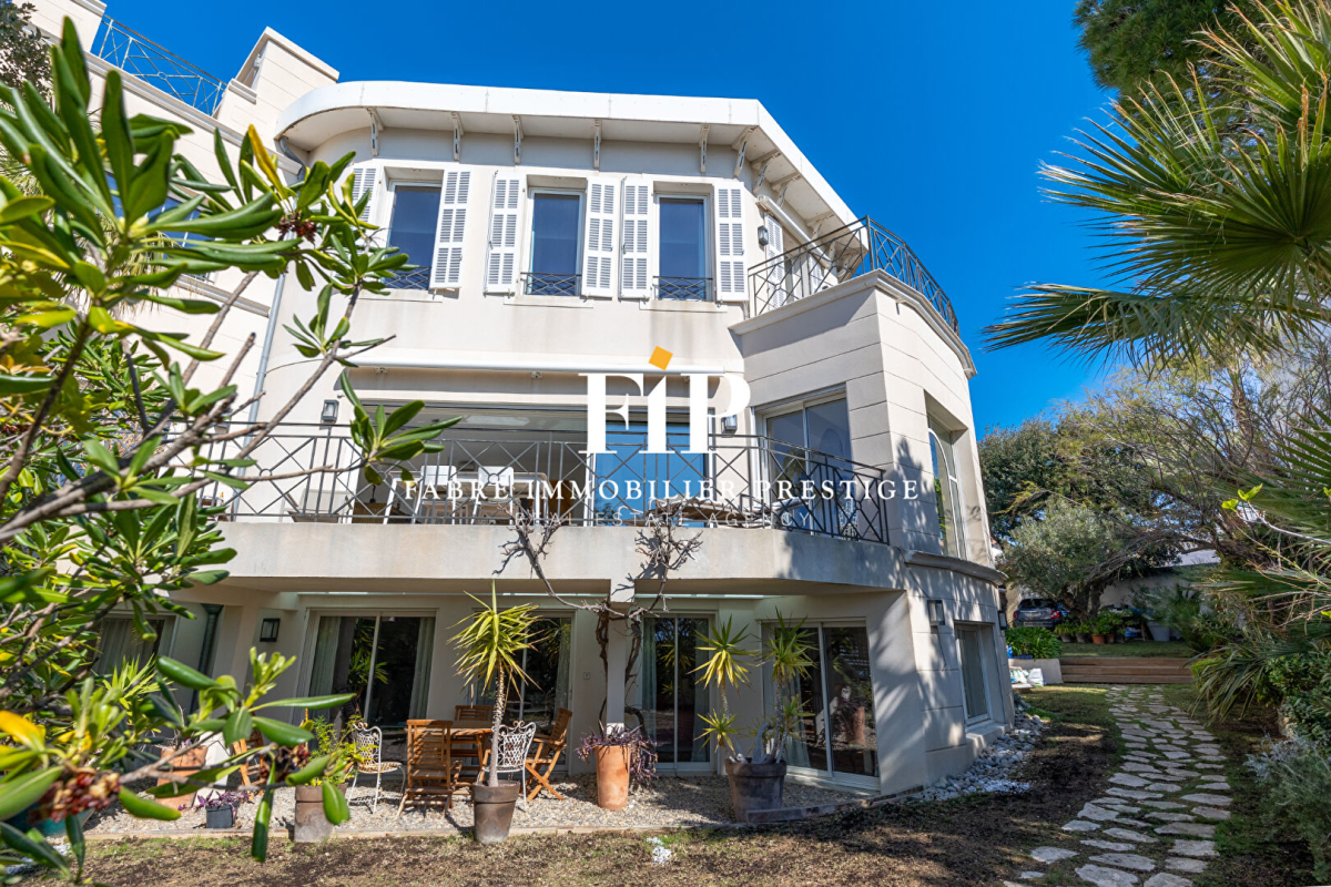 Maison de luxe à vendre à Marseille 7Ème, 4 500 000 €, Photo 1