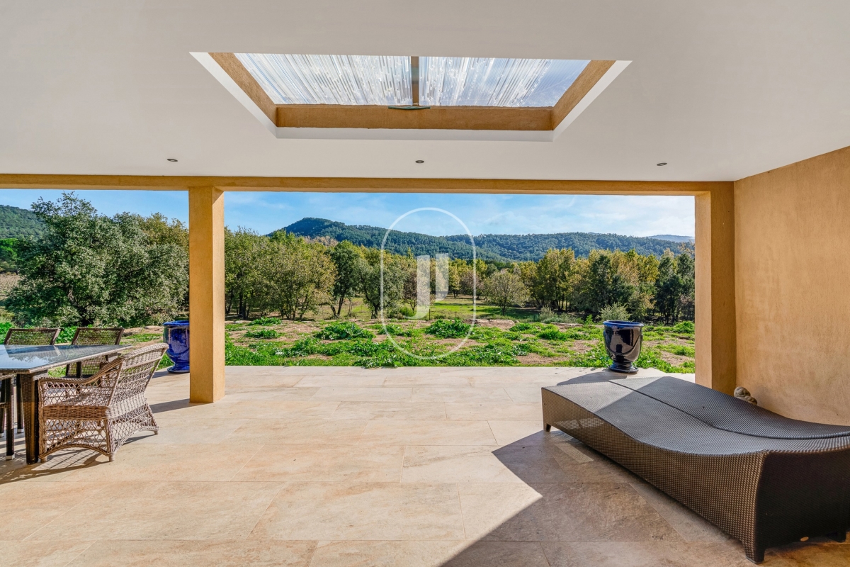 Luxury House for sale in La Garde-Freinet, 999 000 €, Photo 3