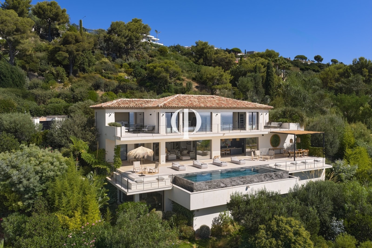 Maison de luxe à vendre à Les Issambres, 5 950 000 €, Photo 2