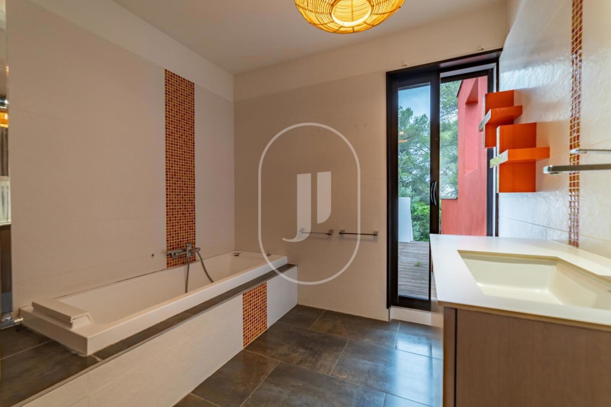 Luxury House for sale in Nîmes, 899 000 €, Photo 7