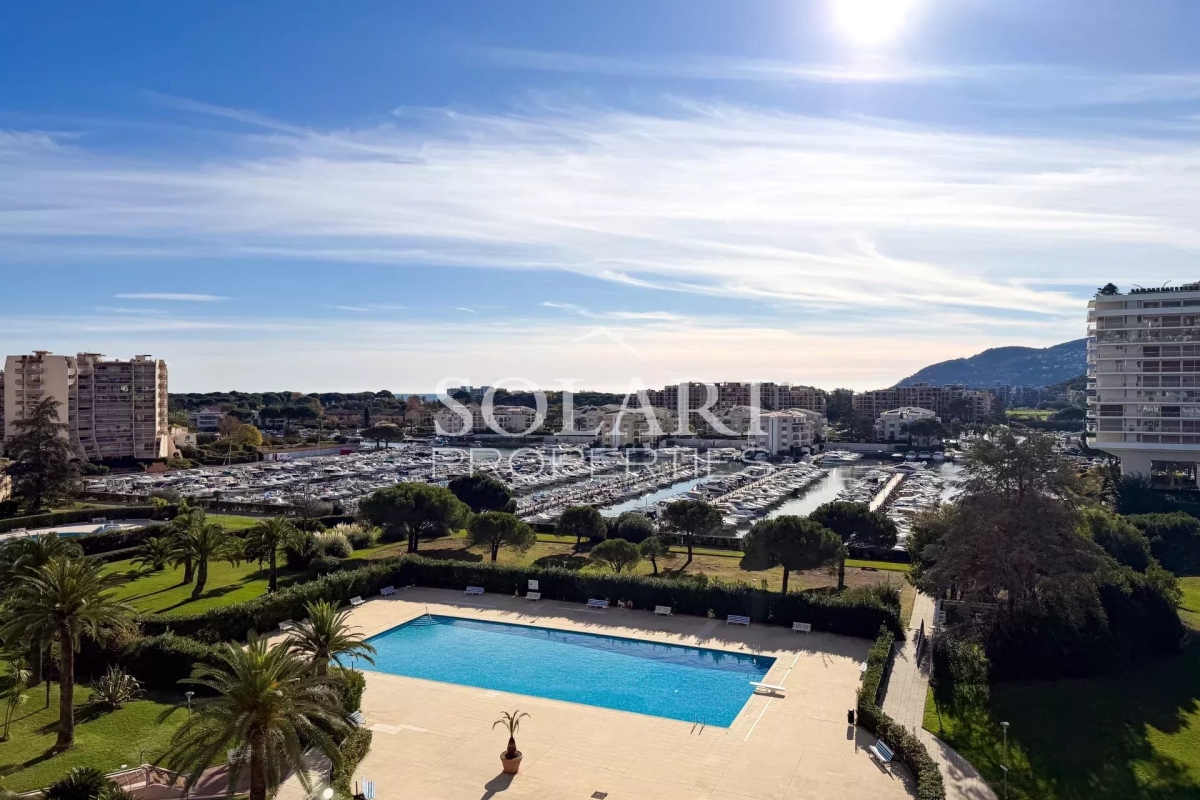 Appartement de luxe à vendre à Mandelieu-la-Napoule, 380 000 €, Photo 1