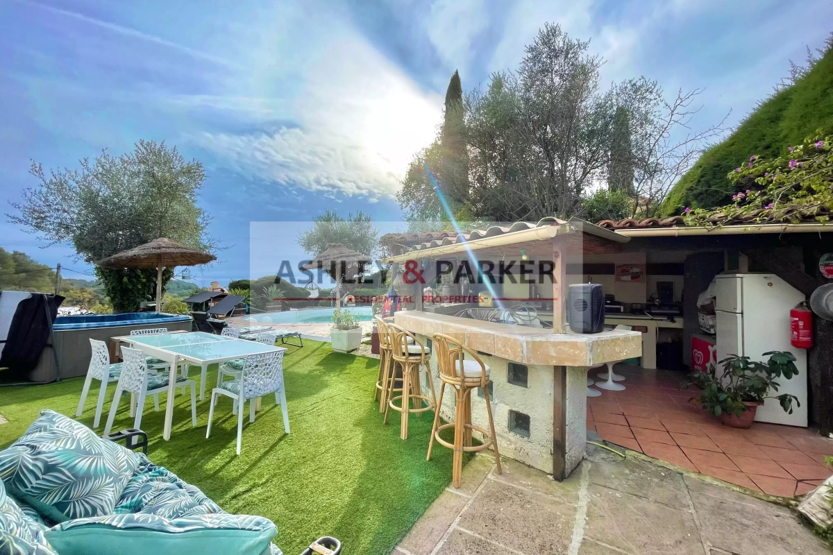 Maison de luxe à vendre à La Gaude, 720 000 €, Photo 3