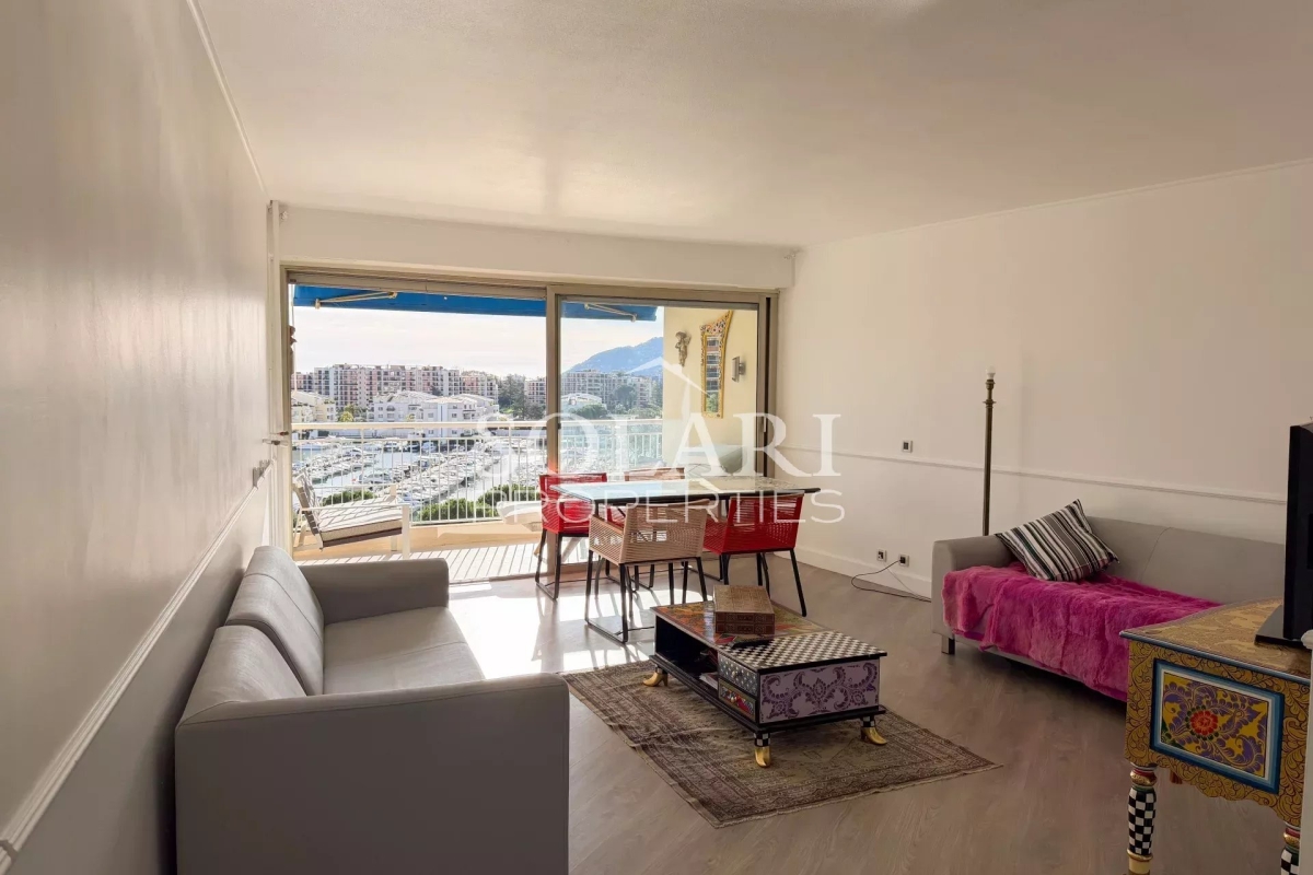 Appartement de luxe à vendre à Mandelieu-la-Napoule, 380 000 €, Photo 4