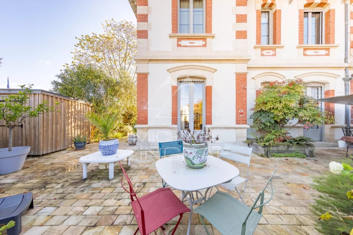 Maison de luxe à vendre à Arcachon, 1 680 000 €, Photo 1