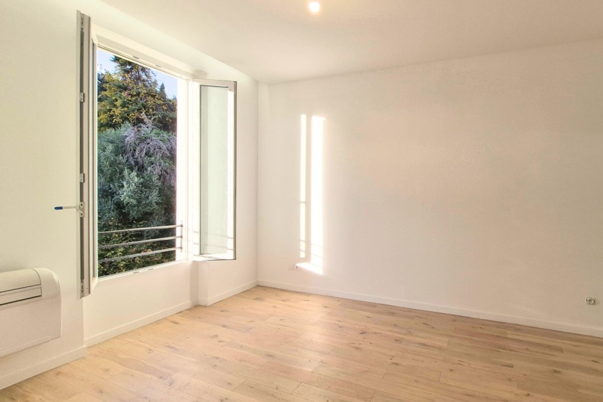 Luxury Apartment for sale in Nice, 245 000 €, Photo 1