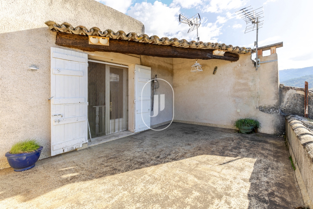 Luxury House for sale in Ménerbes, 695 000 €, Photo 2