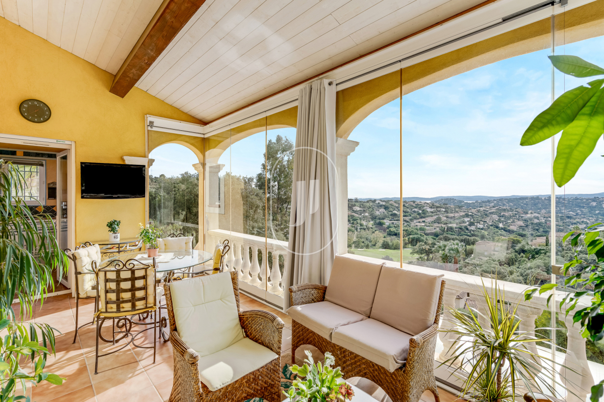 Maison de luxe à vendre à Sainte-Maxime, 1 895 000 €, Photo 2