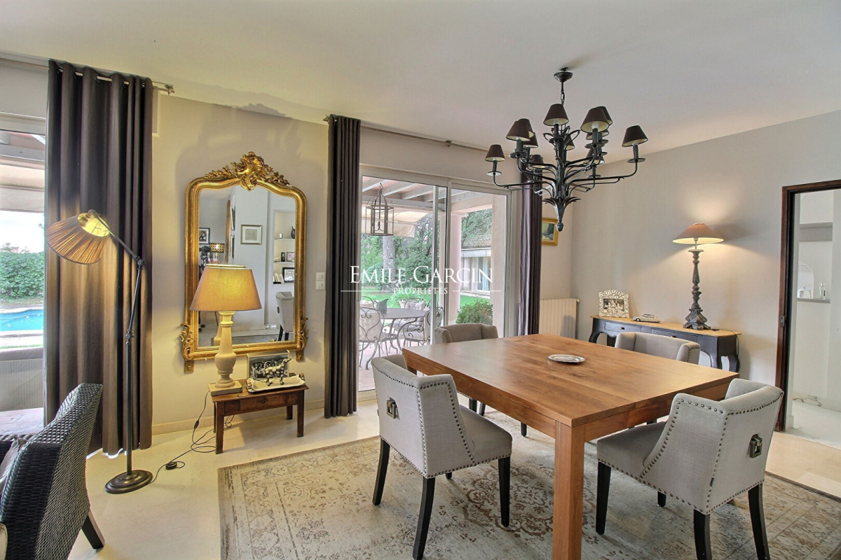 Maison de luxe à vendre à Villeneuve-Lès-Avignon, 1 820 000 €, Photo 3