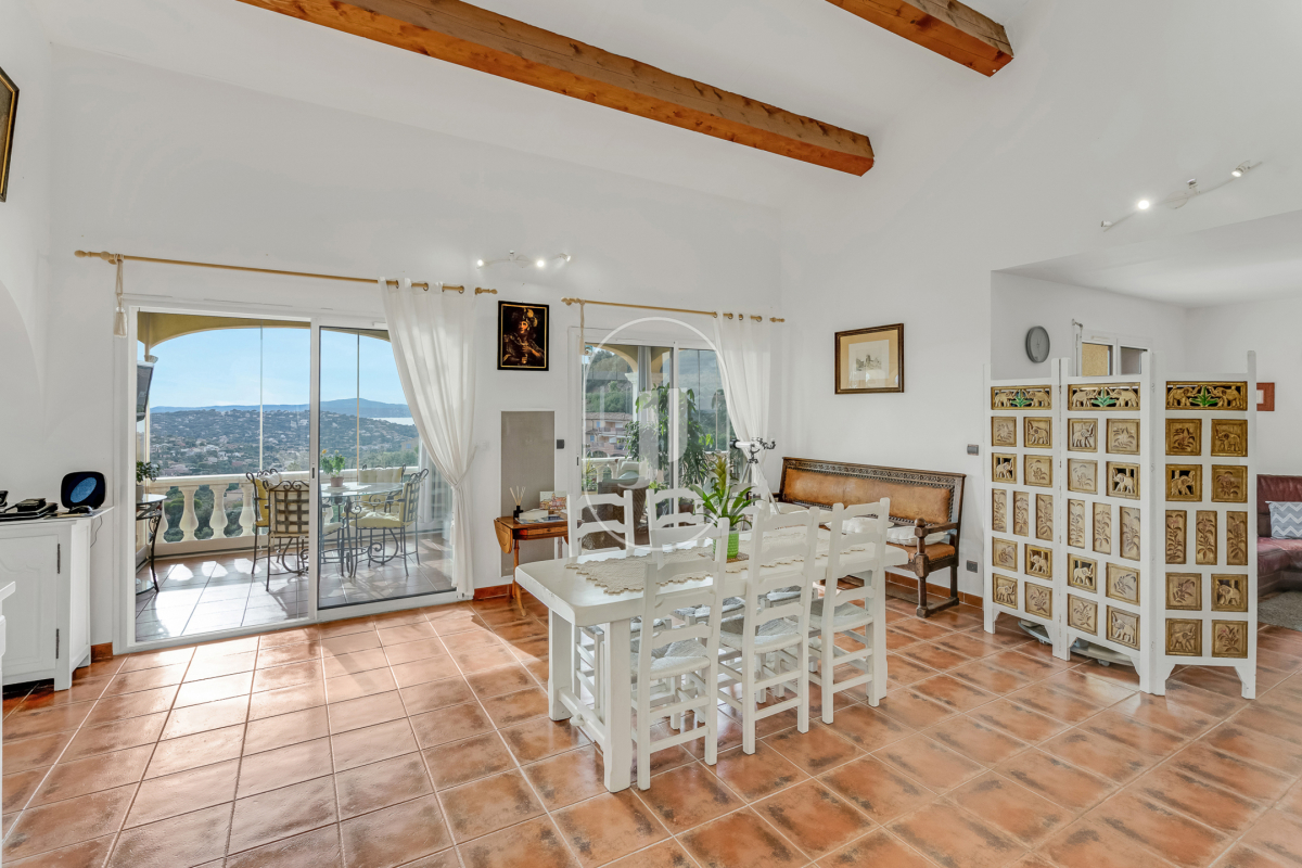 Maison de luxe à vendre à Sainte-Maxime, 1 895 000 €, Photo 3