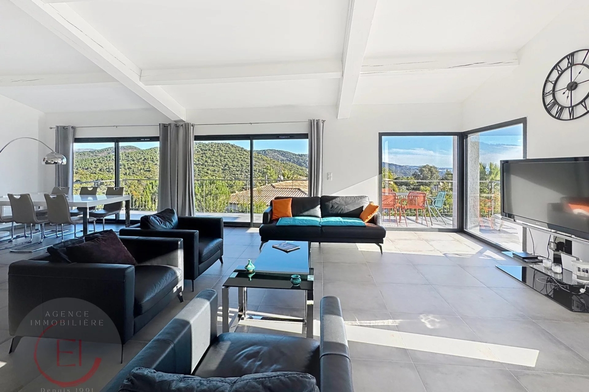 Maison de luxe à vendre à Les Adrets de l'Esterel, 1 290 000 €, Photo 3